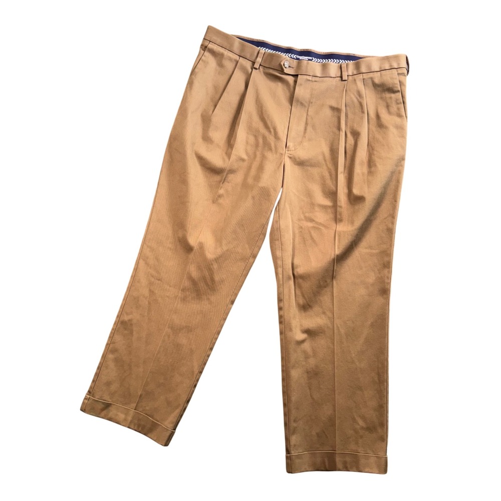 Roundtree & Yorke Travel Smart Mens 42x28 Pleated Khaki Chino Pants Cuffed Brown